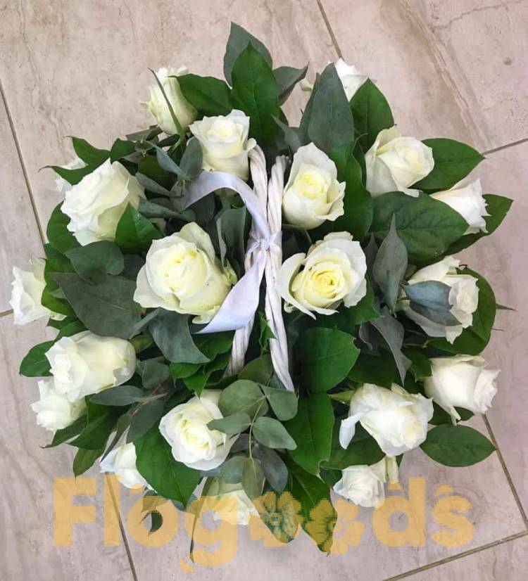 Корзина «Цветочная» за 10 600 руб.
